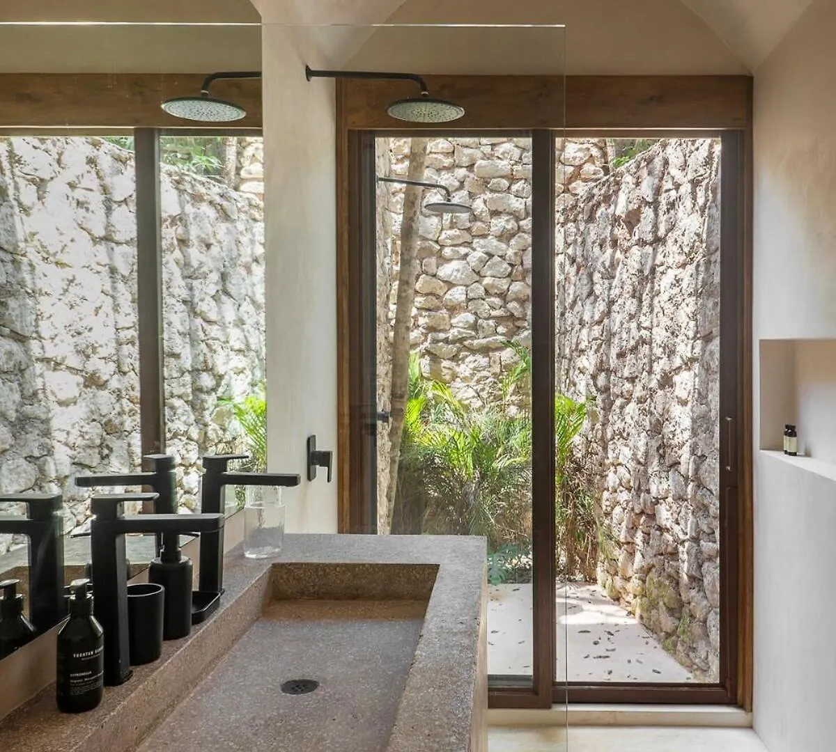 Chic Villa 3Brgated Community, Rooftop, Private Pool Tulum Mexico